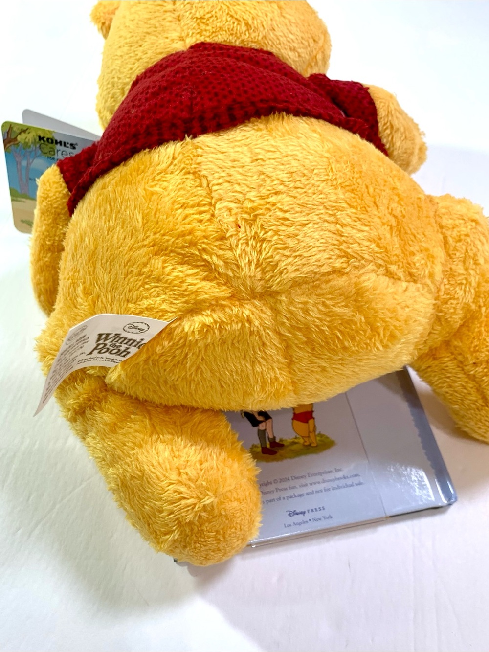 Disney Winnie the Pooh and Bees Crocheted Baby Blanket & Plush Set - Picture 10 of 11